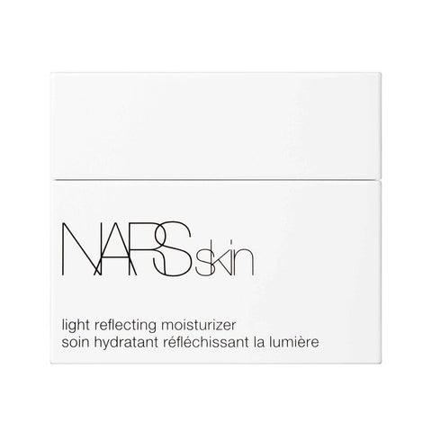 C17. LIGHT REFLECTING MOISTURIZER